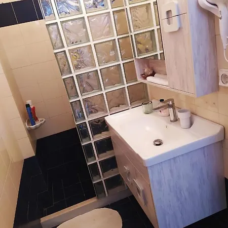 Sea Waves Néa Epídavrosz