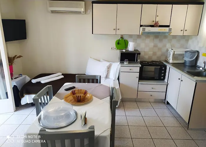 Sea Waves Nea Epidavros